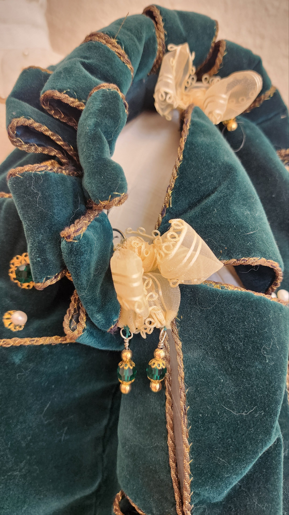 Elizabethan Renaissance 16th Century Forest Green Velvet Gown