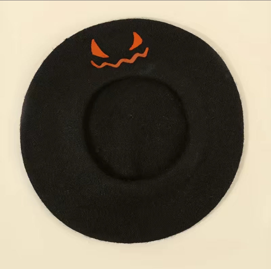 Pumpkin Embroidered Beret