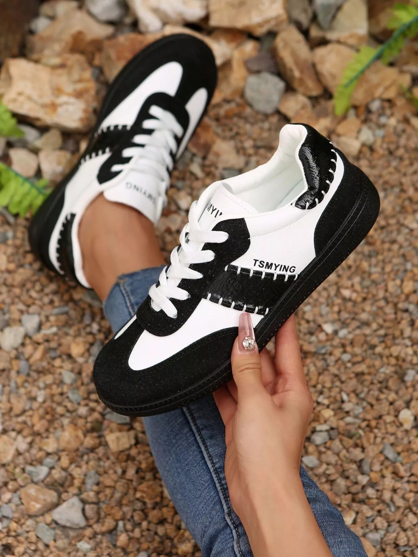 Contrast Lace Up Sneakers