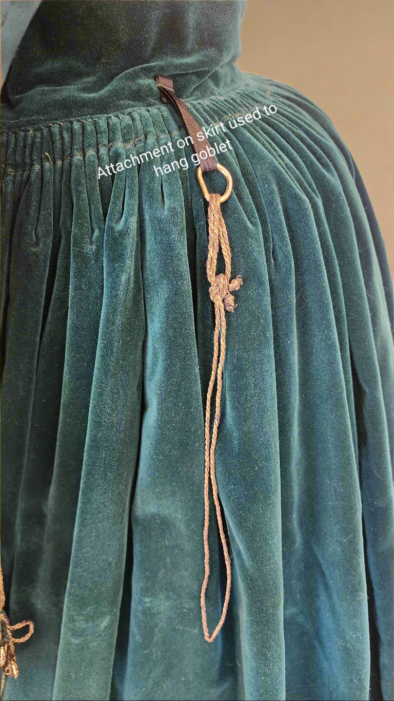 Elizabethan Renaissance 16th Century Forest Green Velvet Gown