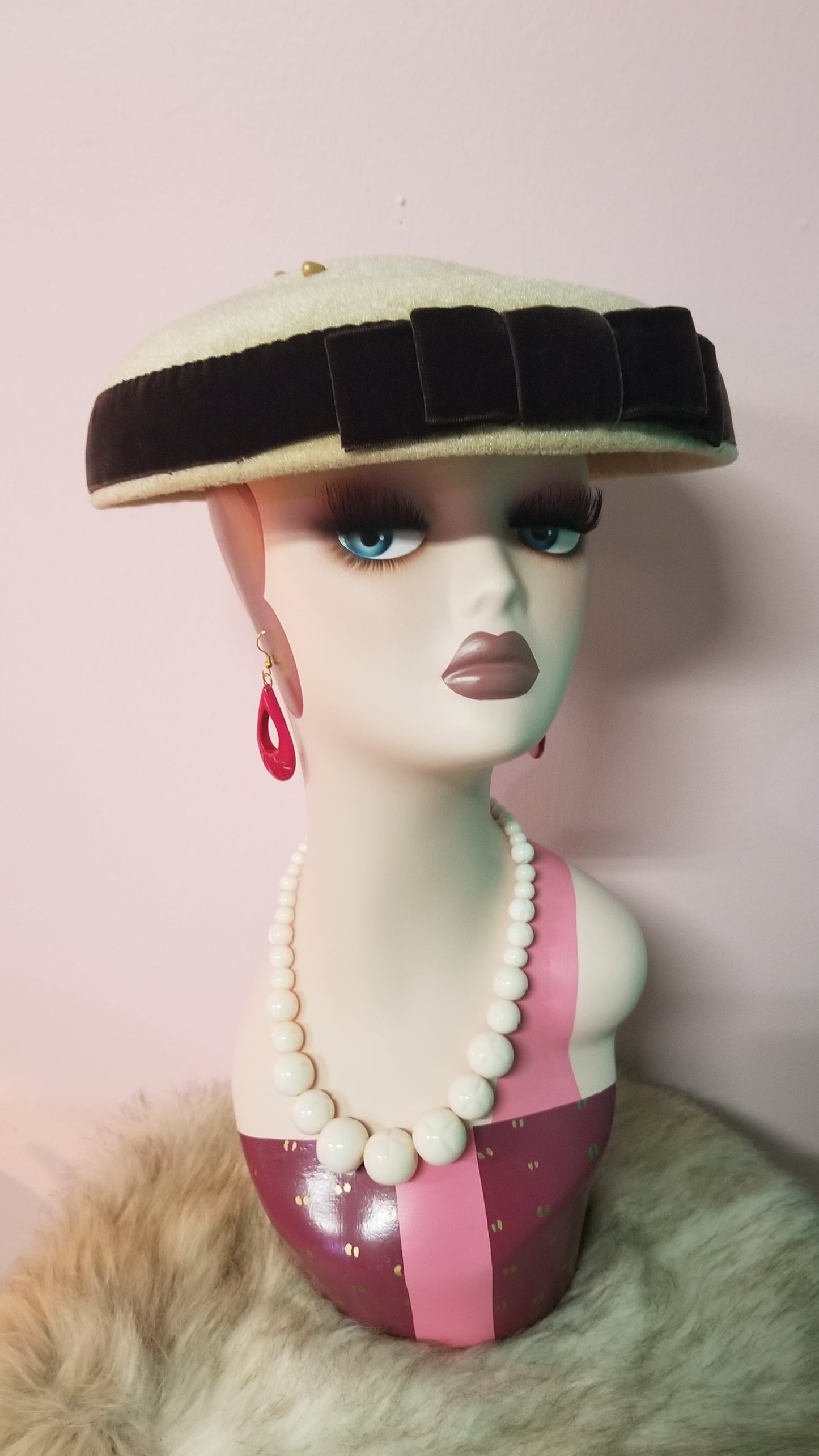 Vintage 1950's-60's Hat