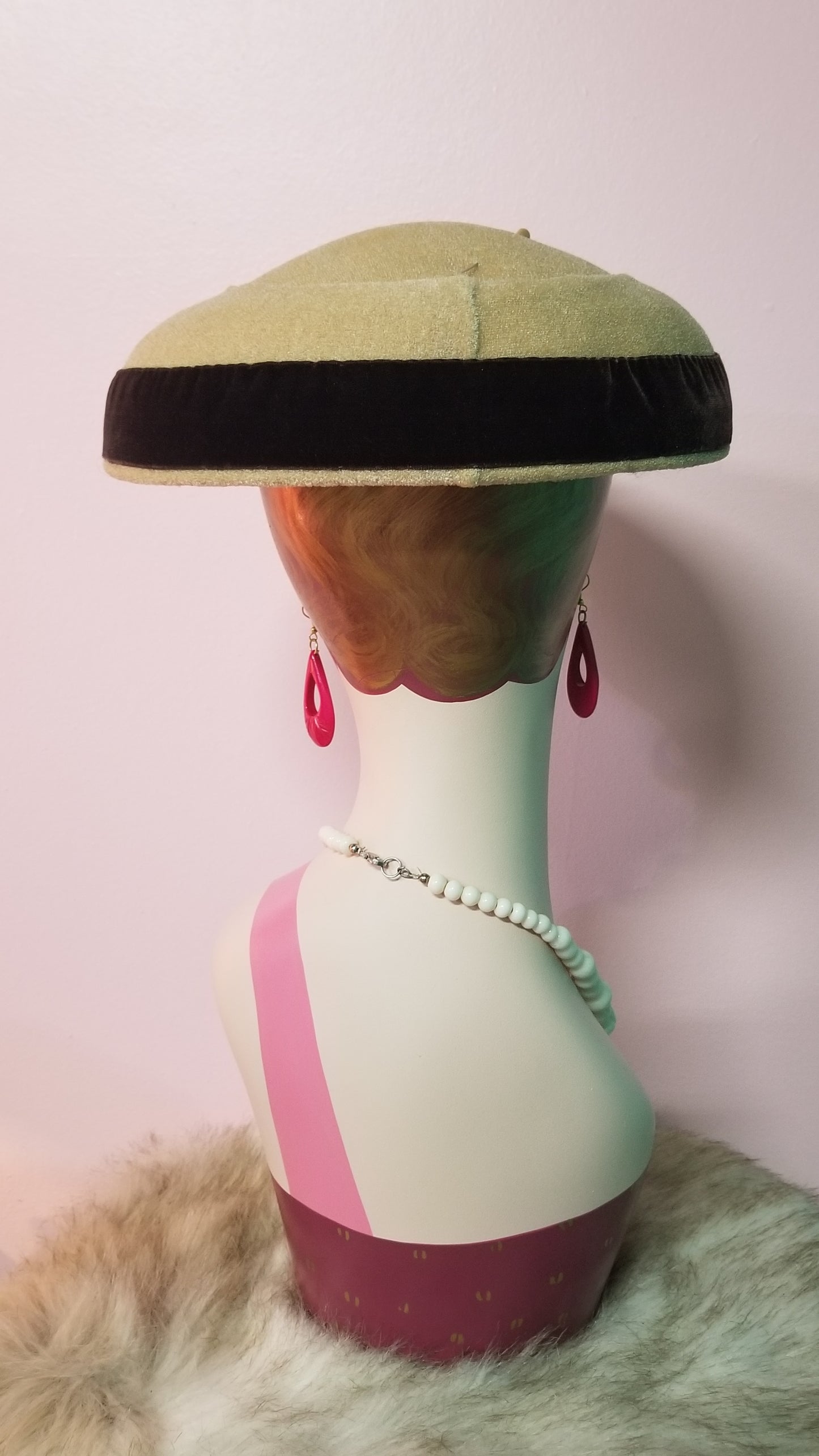 Vintage 1950's-60's Hat