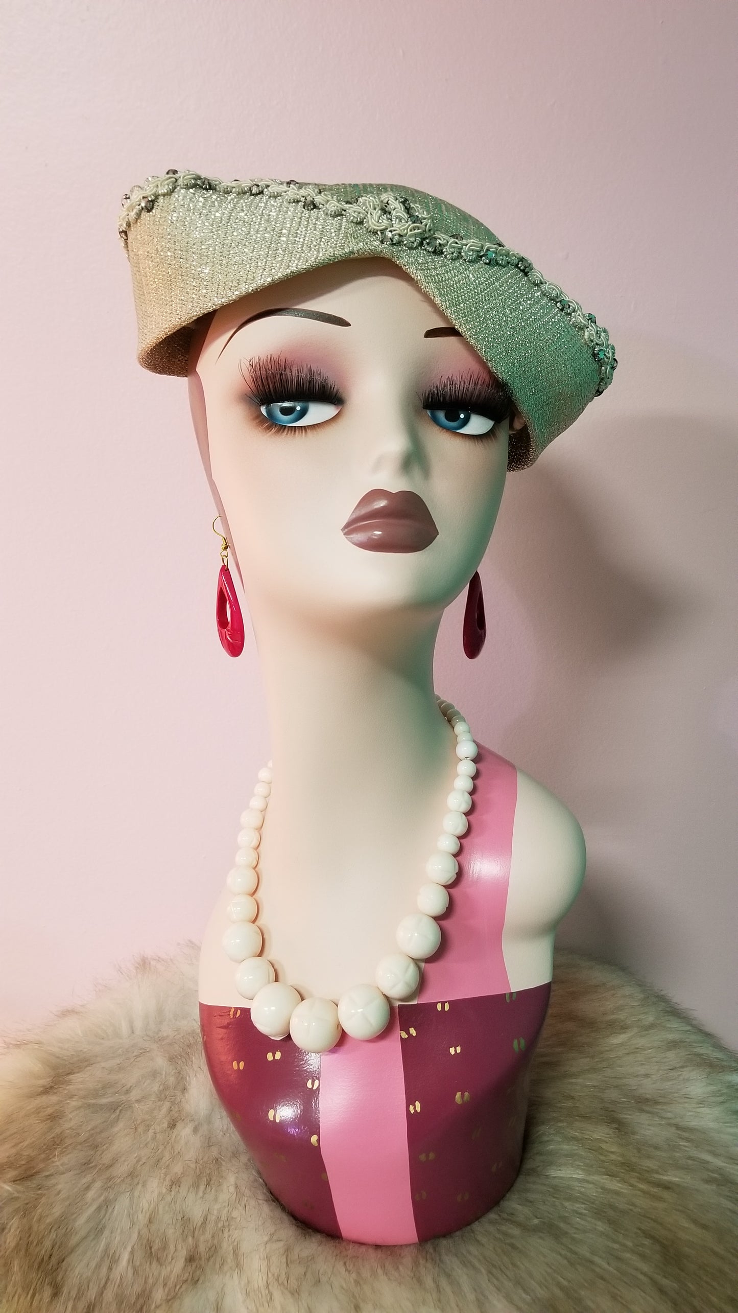 1950's 1960's Vintage Hat in Silver