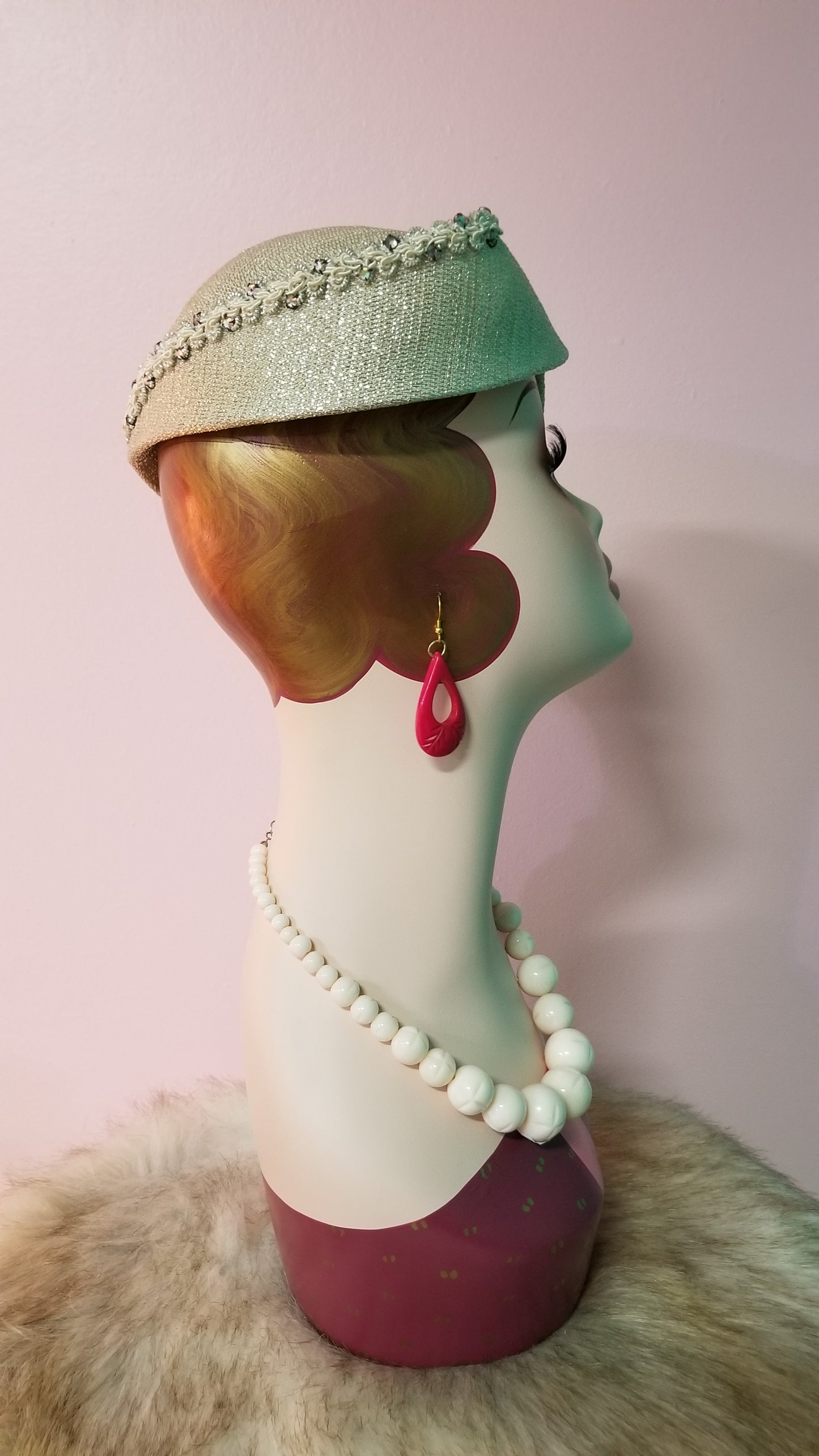 1950's 1960's Vintage Hat in Silver