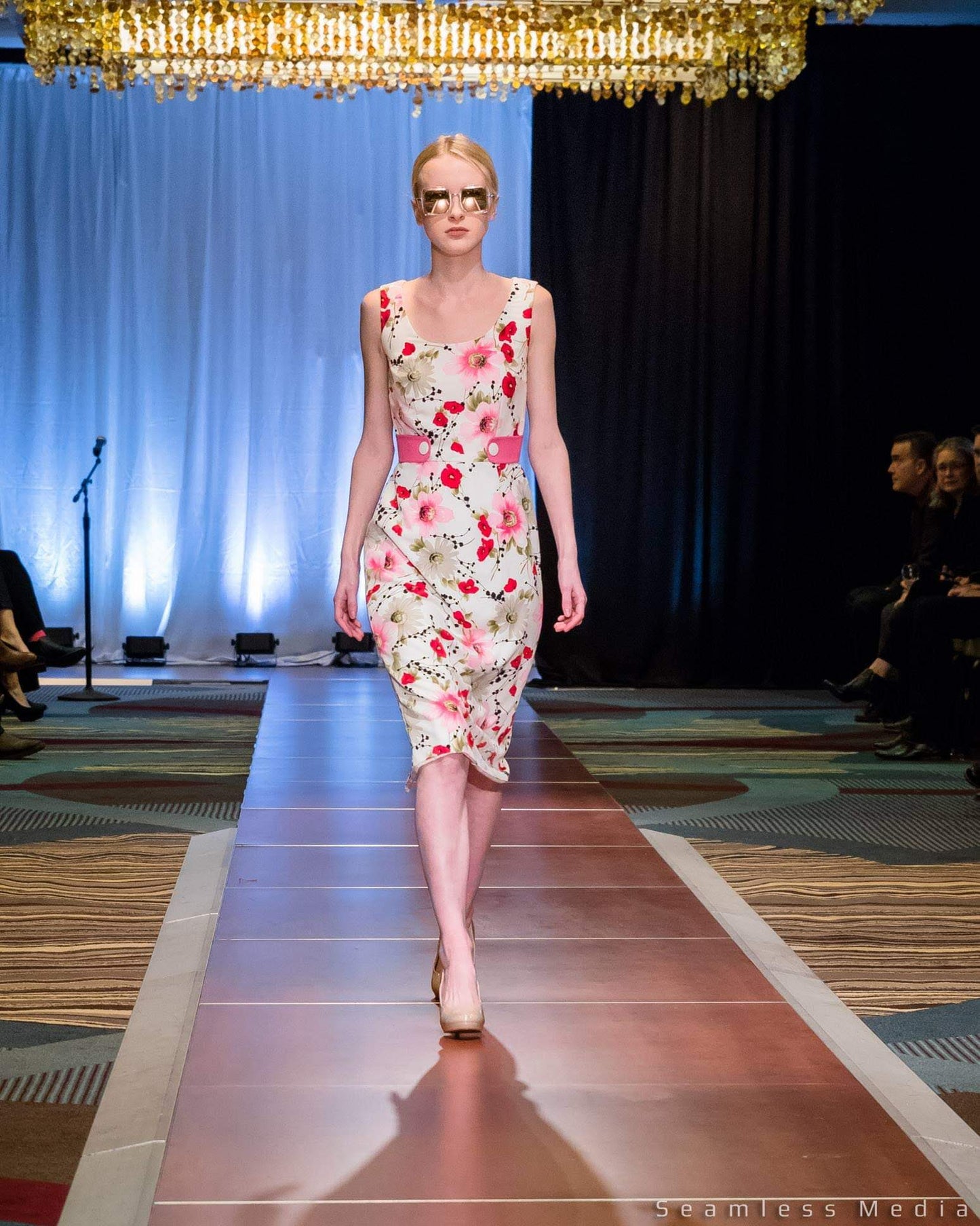 Pink Floral Wiggle Dress by Hollyville