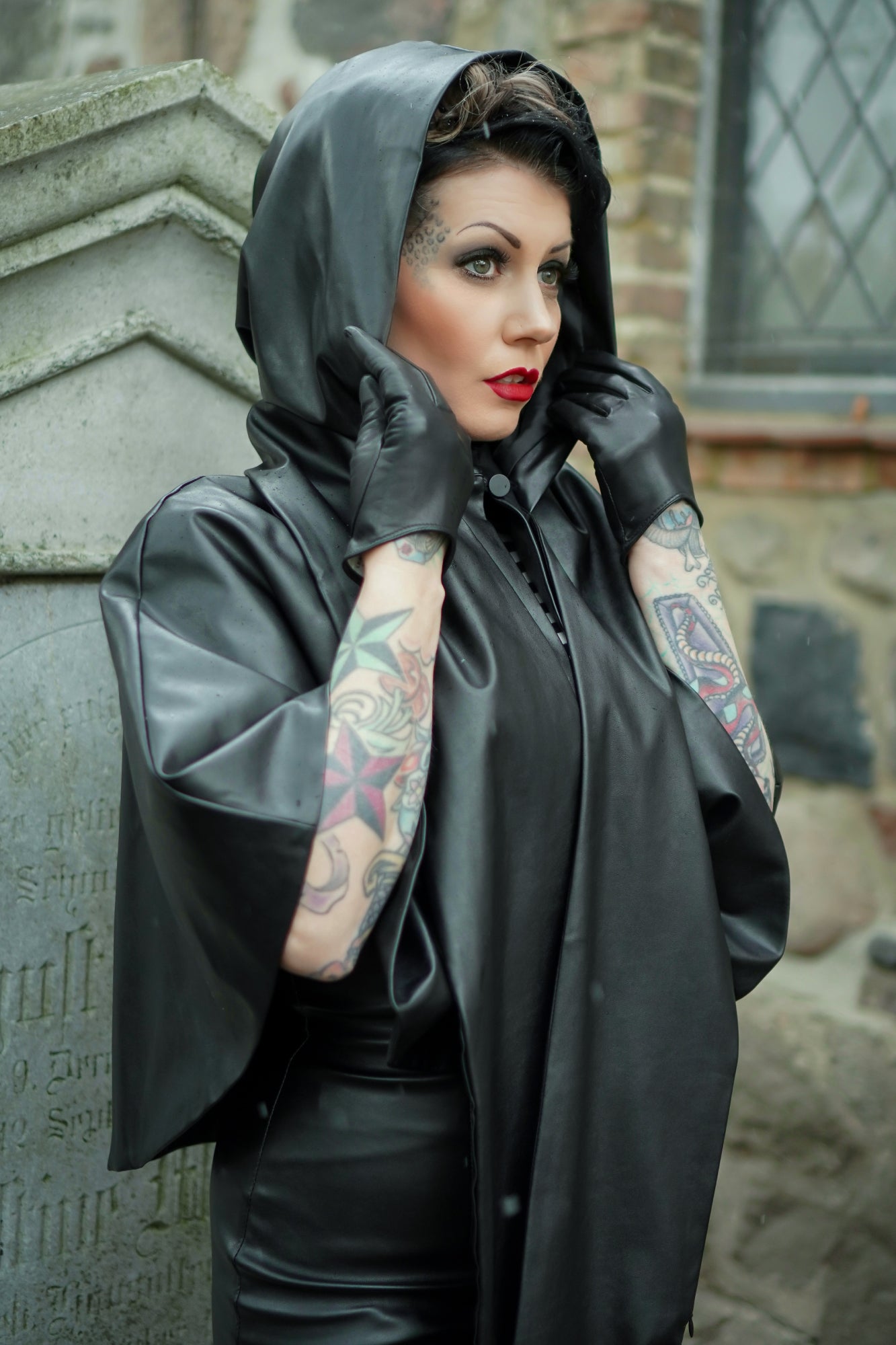 Capelet by Tailor and Twirl Tatyana