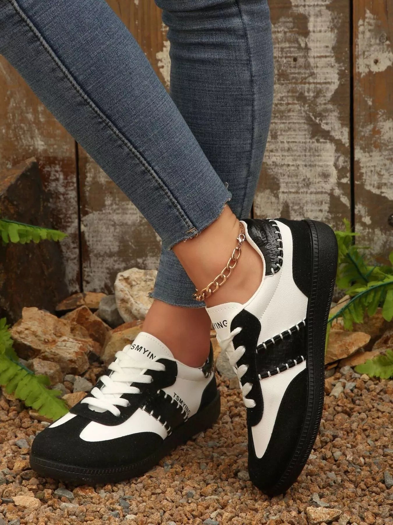 Contrast Lace Up Sneakers