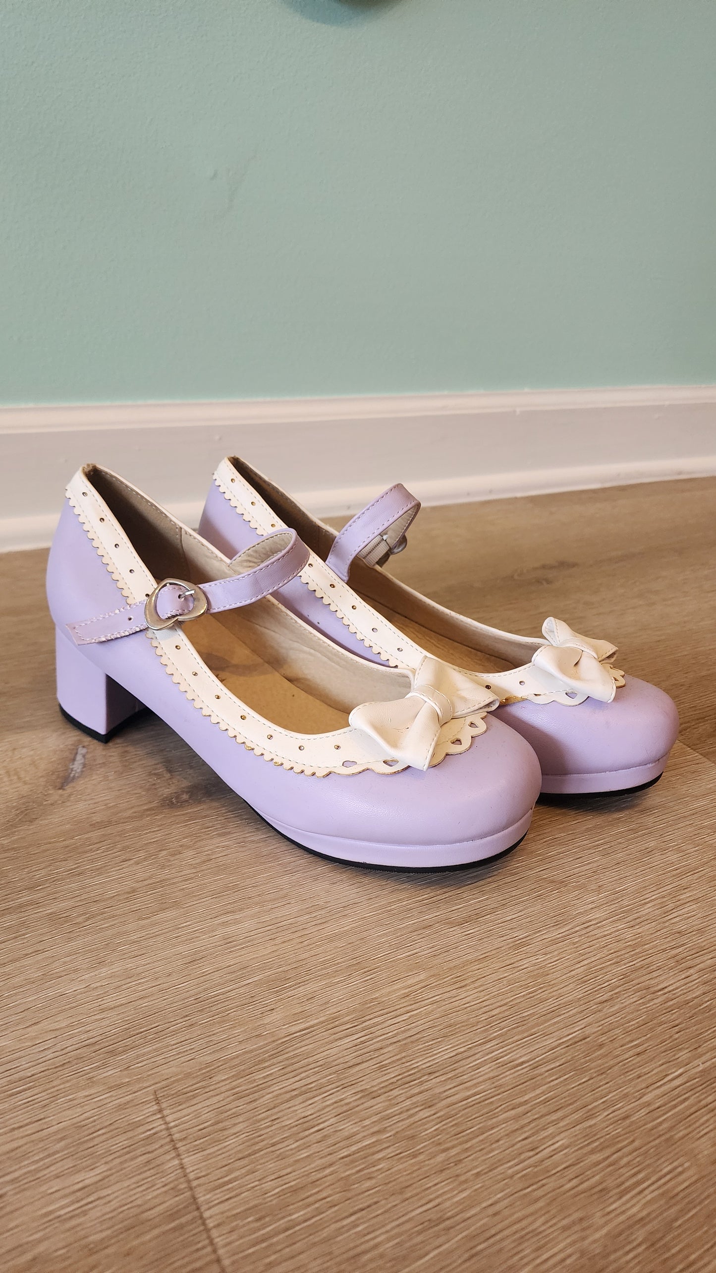 Purple and White Oxford Pinup Shoes