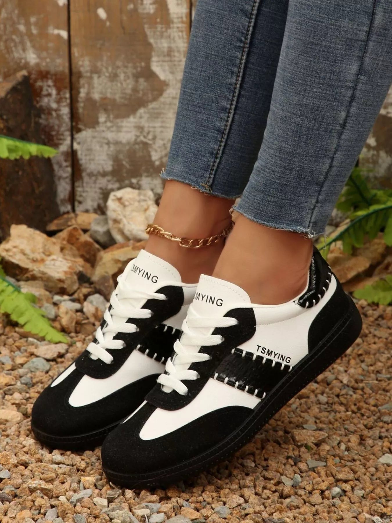 Contrast Lace Up Sneakers