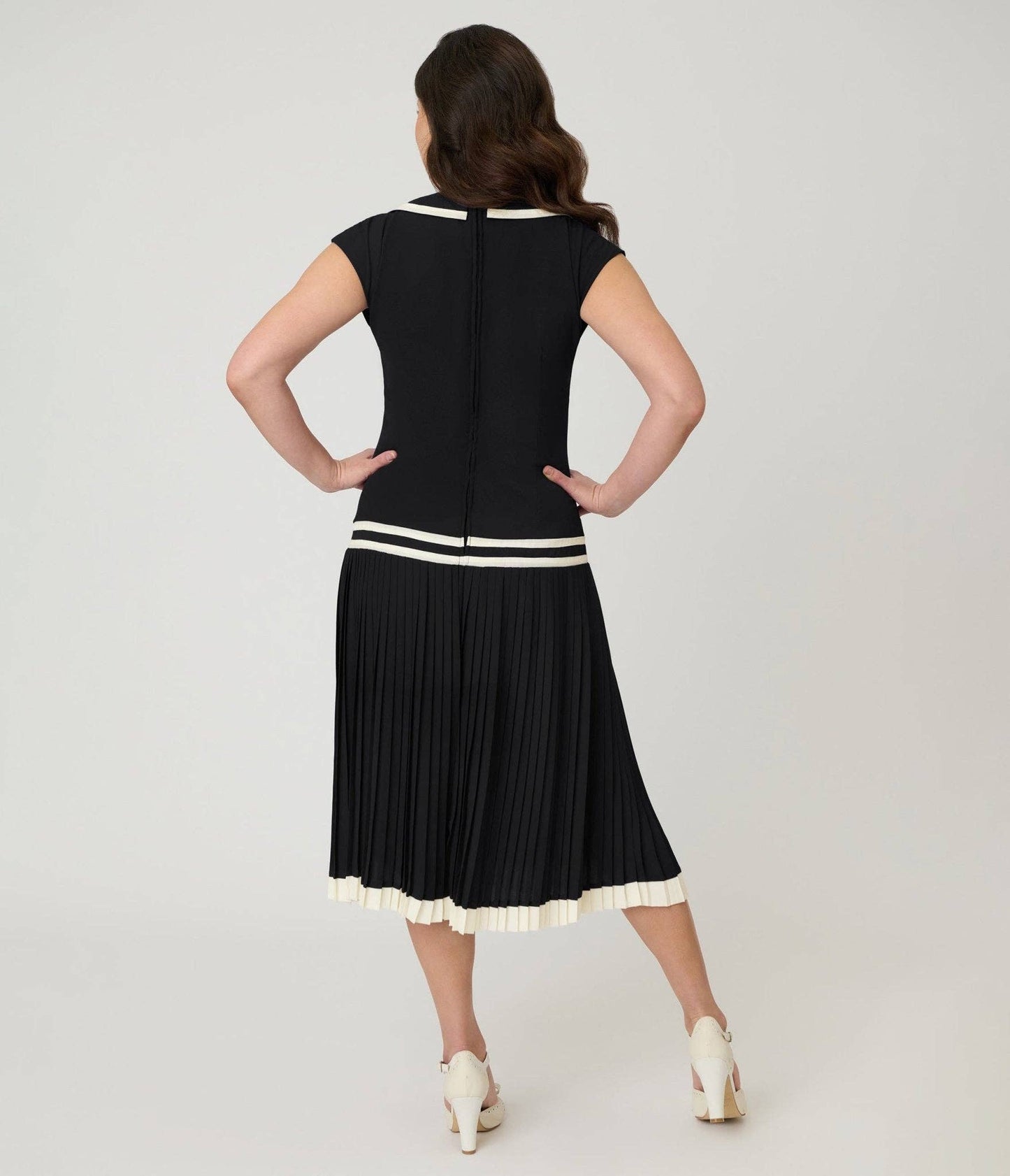 Unique Vintage - Unique Vintage Black Pleated Flapper Day Dress: L/12-14