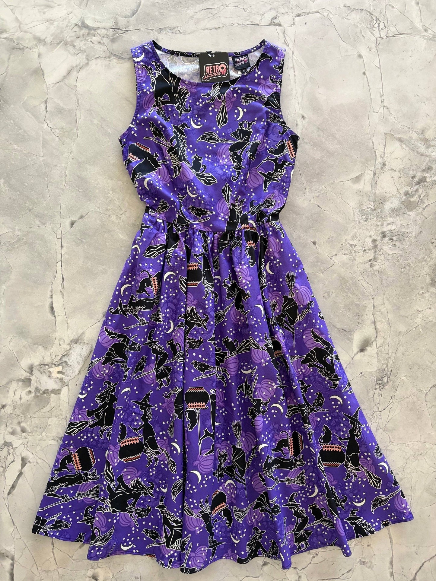 Retrolicious - Glow in the Dark Witches Midi Dress: L