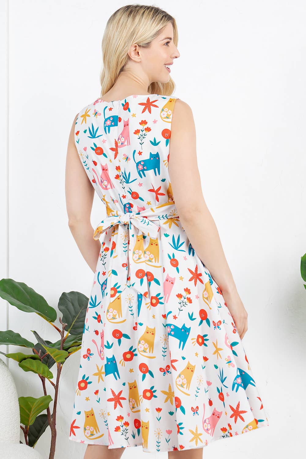 LA Soul - Cat with Floral Print Dress: Large