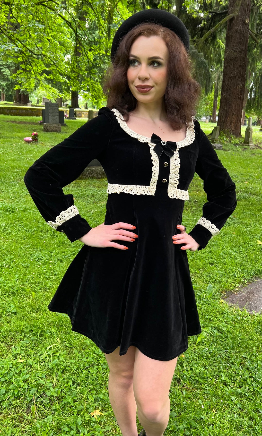 Sabrina - Luscious 60s style Velvet Mini Dress