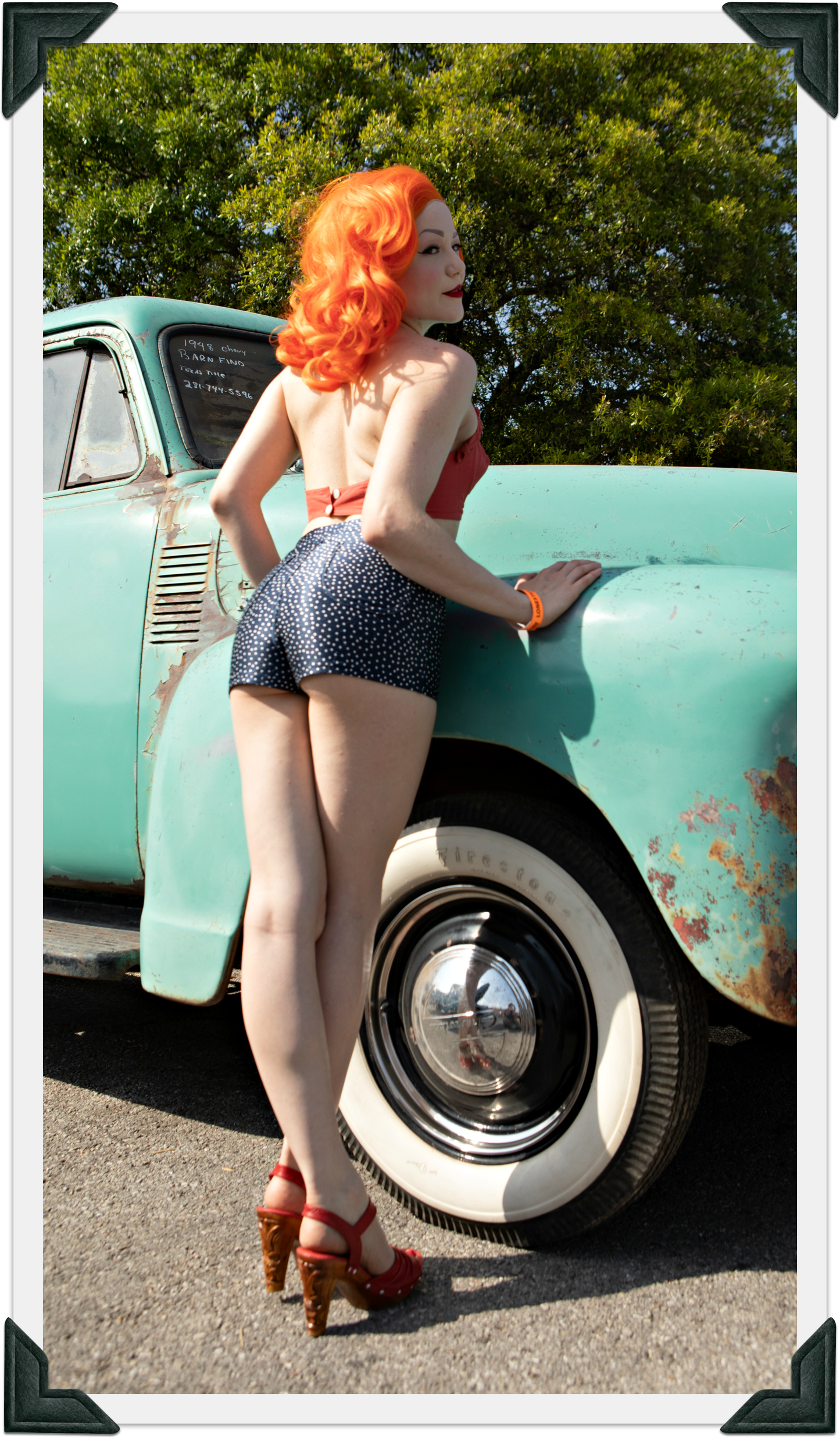 the Rockin' Tiki/with Ankle Strap Heel Shoes - in Scarlette Leather