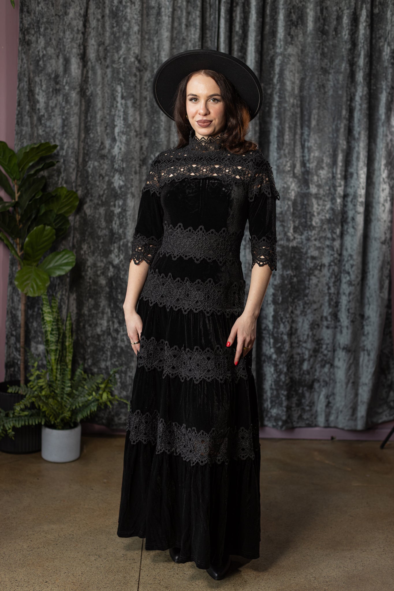 ELOWYN - Velvet and lace tiered maxi dress