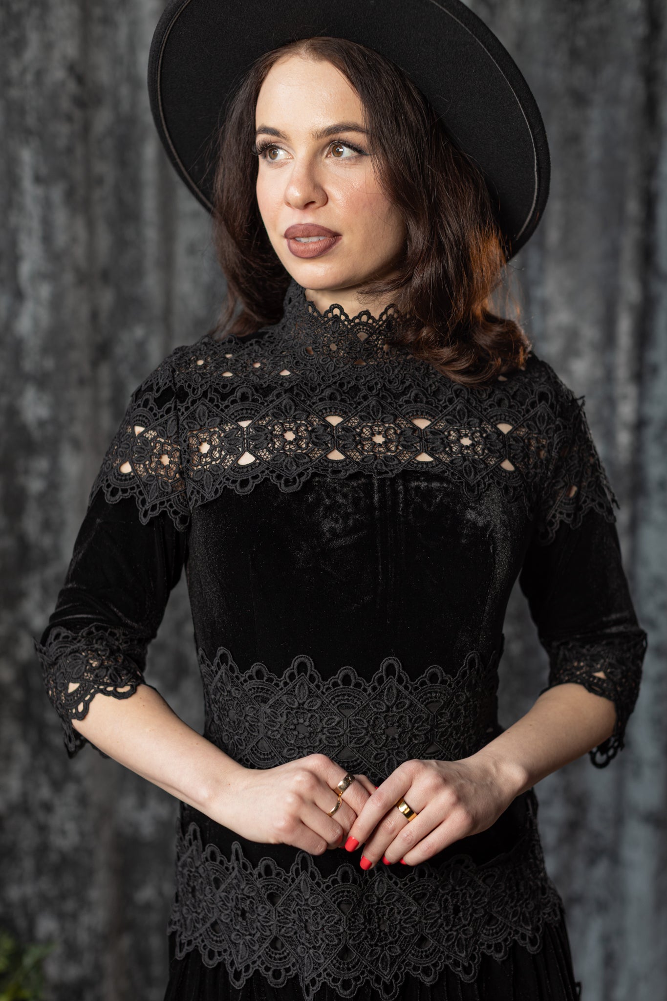 ELOWYN - Velvet and lace tiered maxi dress