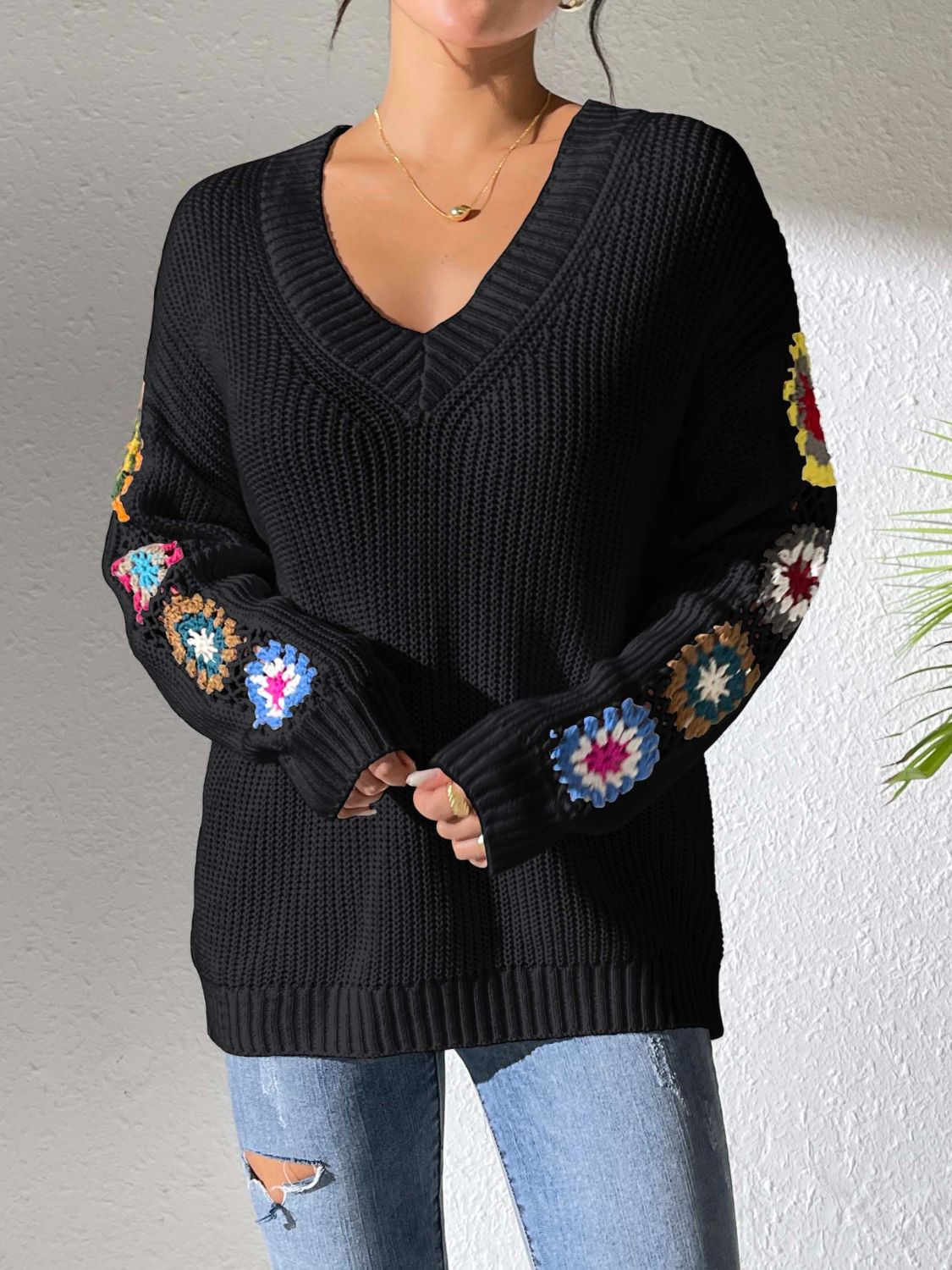 Crochet Flower V-Neck Sweater in Black 