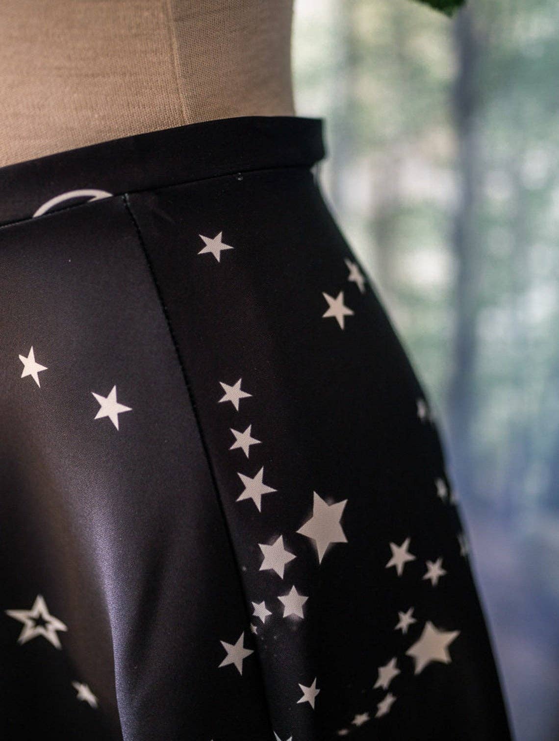 Star and Moon Black Celestial Witch Skater Skirt by Costurero Real