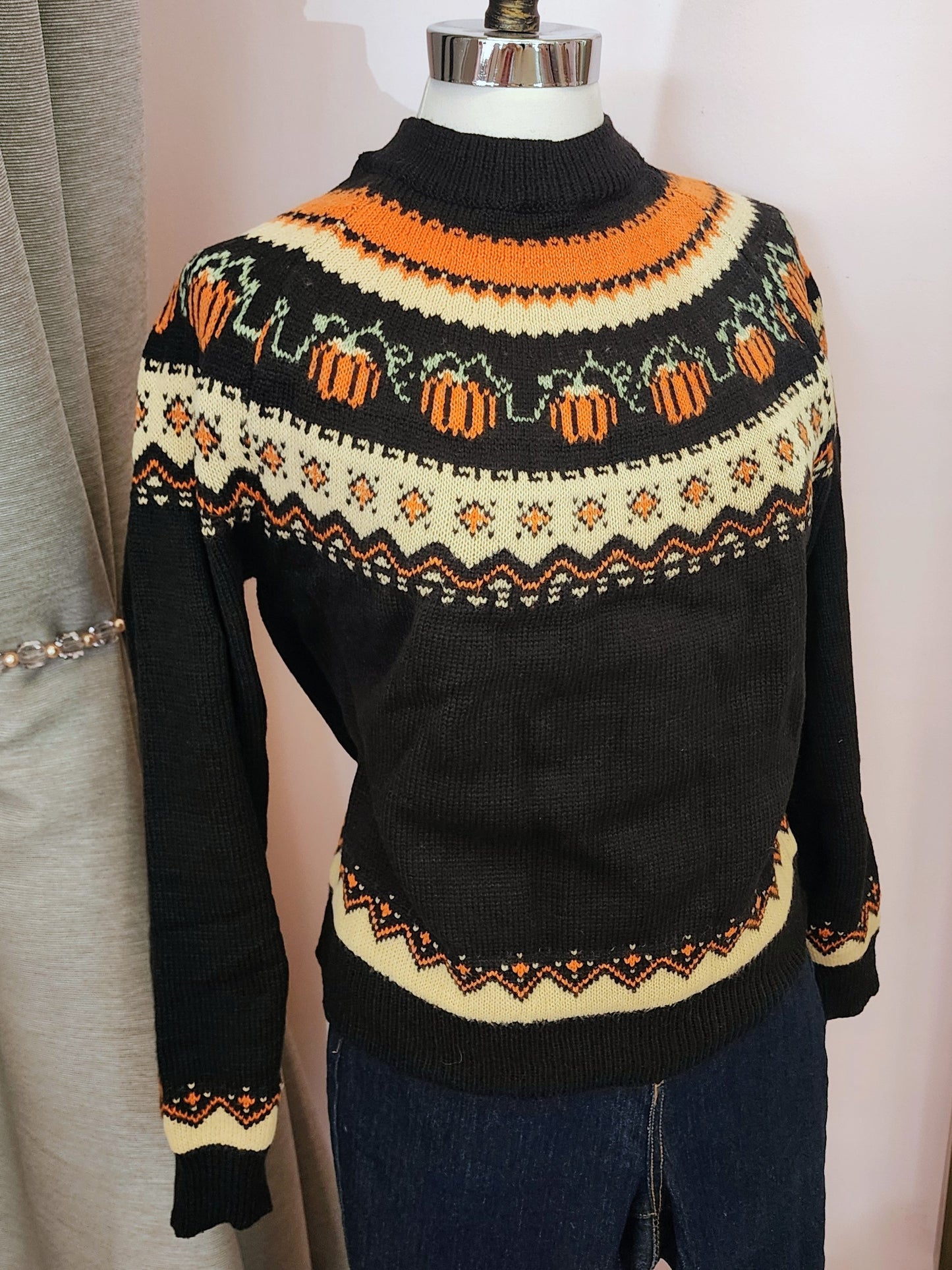 Pumpkin Pattern Knit Pullover Sweater