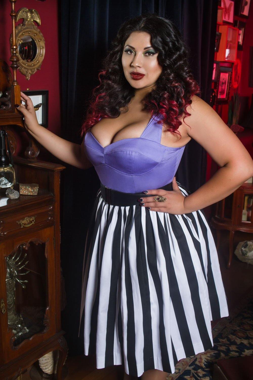 Bella Vintage Gathered Swing Skirt in Black and White Mark Stripe Cotton Sateen | Pinup Couture