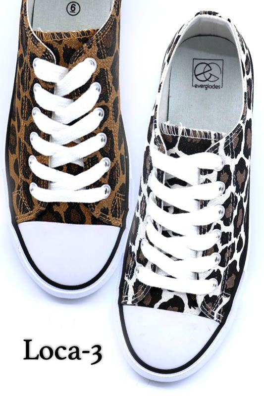 Leopard print canvas shoes
