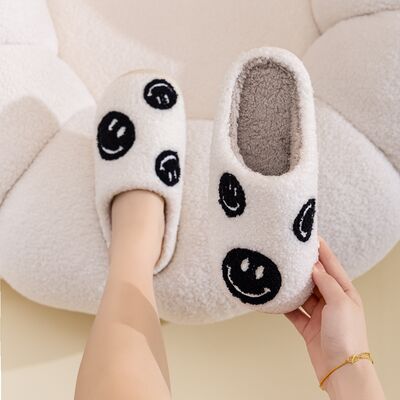 Melody Smiley Face Slippers in Black Smiles