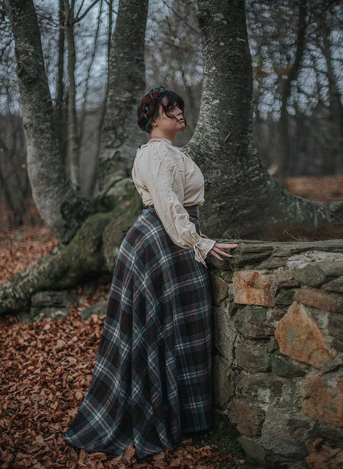 Tartan Oulander Historical Scottish Skirt in Brown and Grey