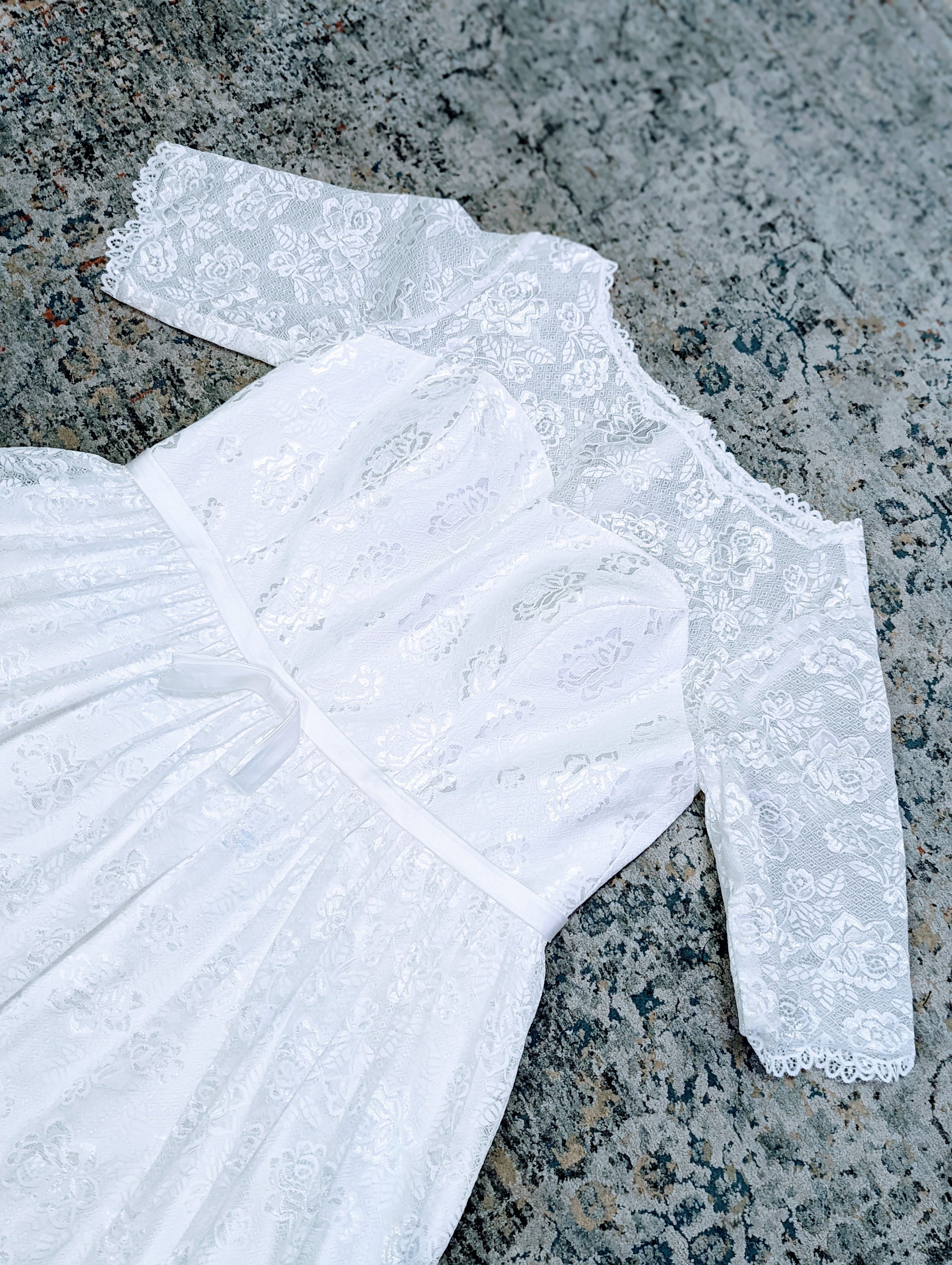 White A-Line Lace Wedding Dress XXL