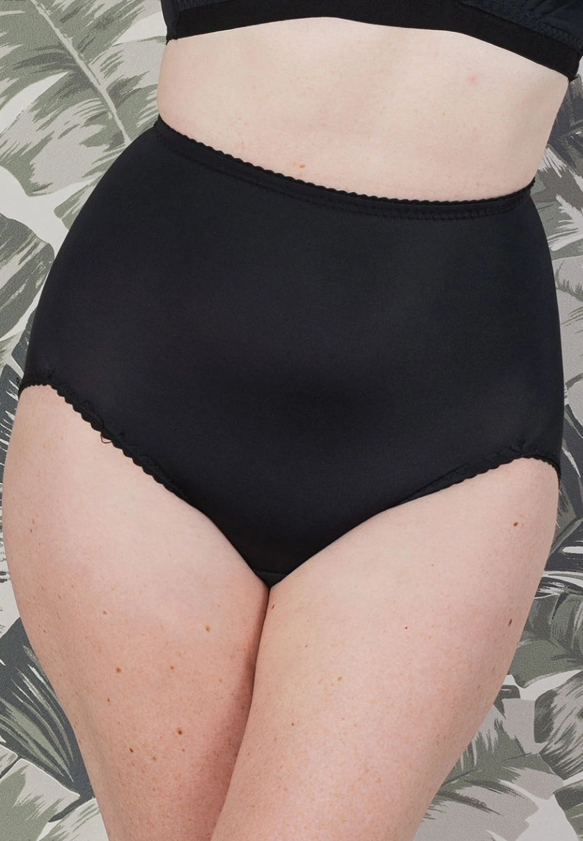 Liz Black High Waisted Knickers L2082 by What Katie Did